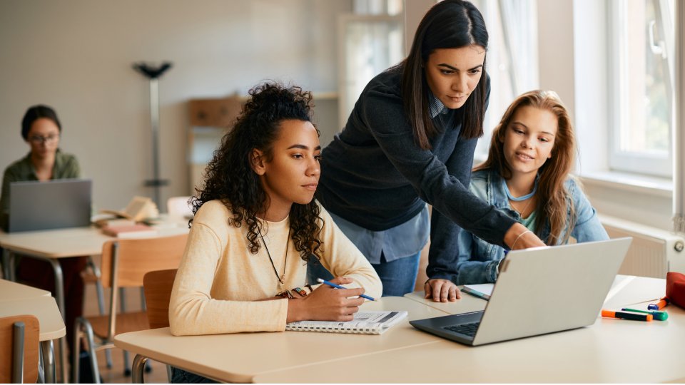 The Pros and Cons of AI Grading: Should Teachers Trust It?